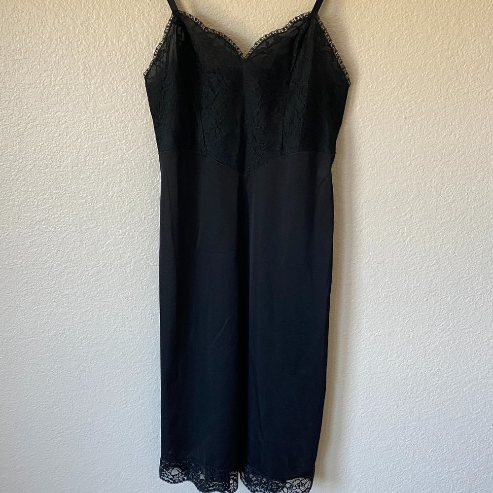 Vintage Vanity Fair Nylon Black Lace Slip Dress Chemise Nightie Lingerie